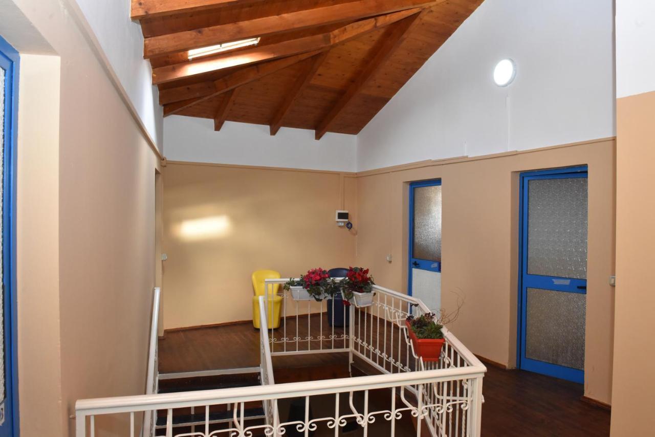 Kultura Hostel Shkoder Exterior photo