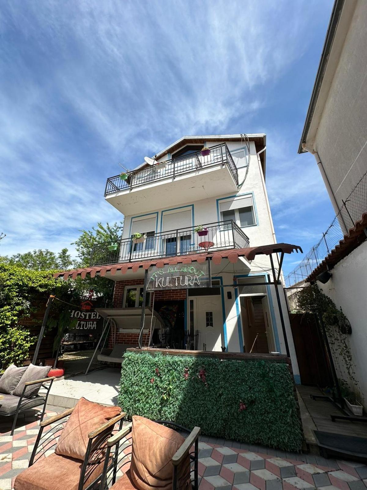 Kultura Hostel Shkoder Exterior photo