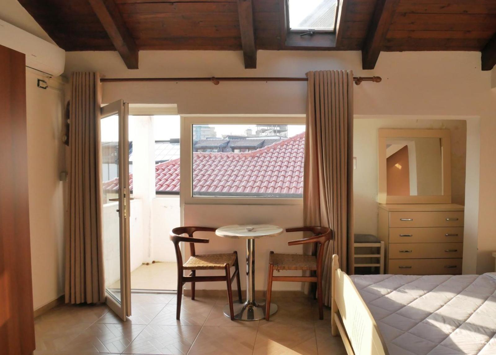 Kultura Hostel Shkoder Exterior photo